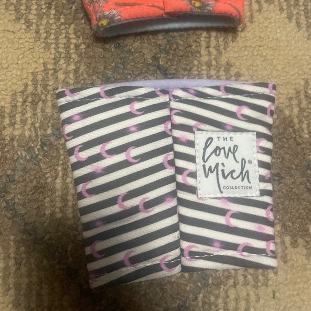 Love Mich Cup Cozies, Assorted Sizes - Picture 7 of 14